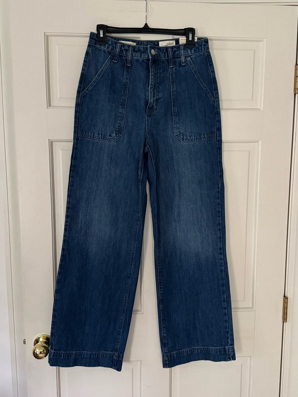 Universal Thread Women's High Rise Wide Leg Denim Jeans - Blue